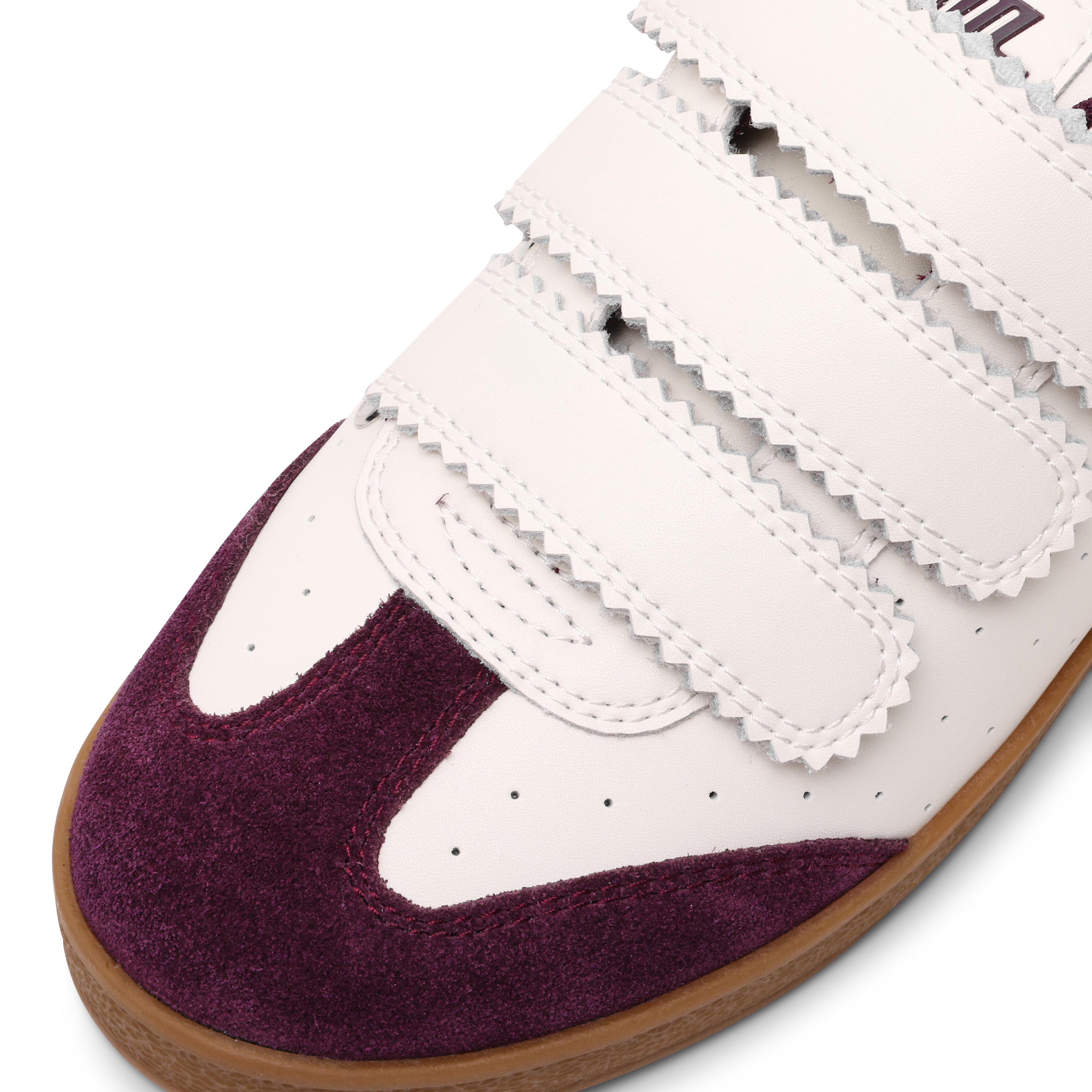 Daybreak Sneaker IVORY / CHERRY LACQ